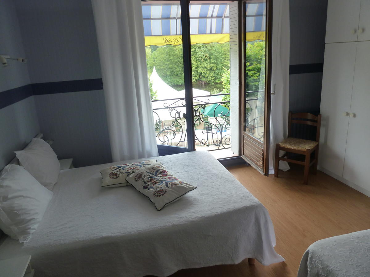Auberge Les Tilleuls Vincelottes Quarto foto